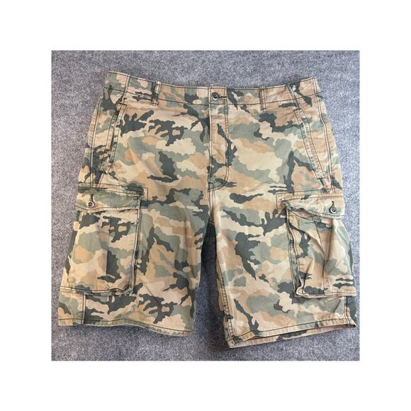 Levi's Camo Men's Cargo Shorts Size 38 100% Cotton - Picture 1 of 8